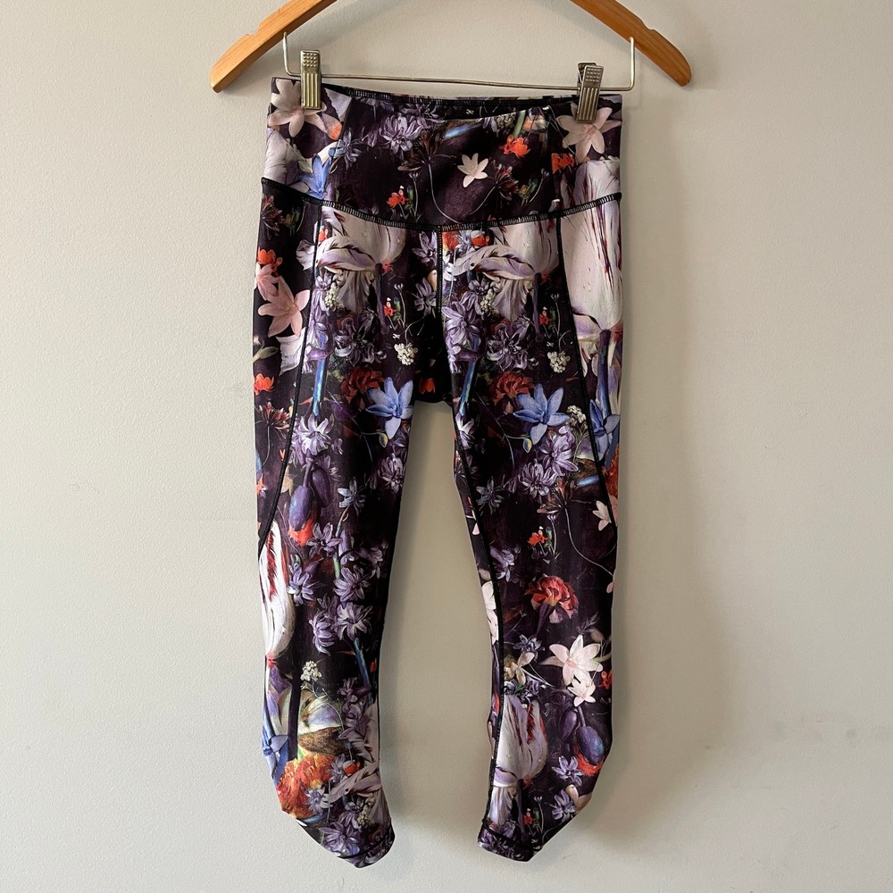CALIA Carrie Underwood Floral Ruched Leggings Activewear Purple Small Zip Pocket